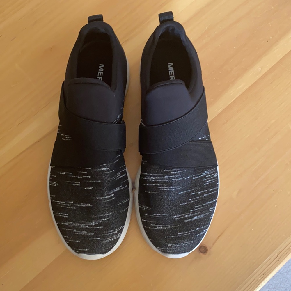 Athleisure shoes